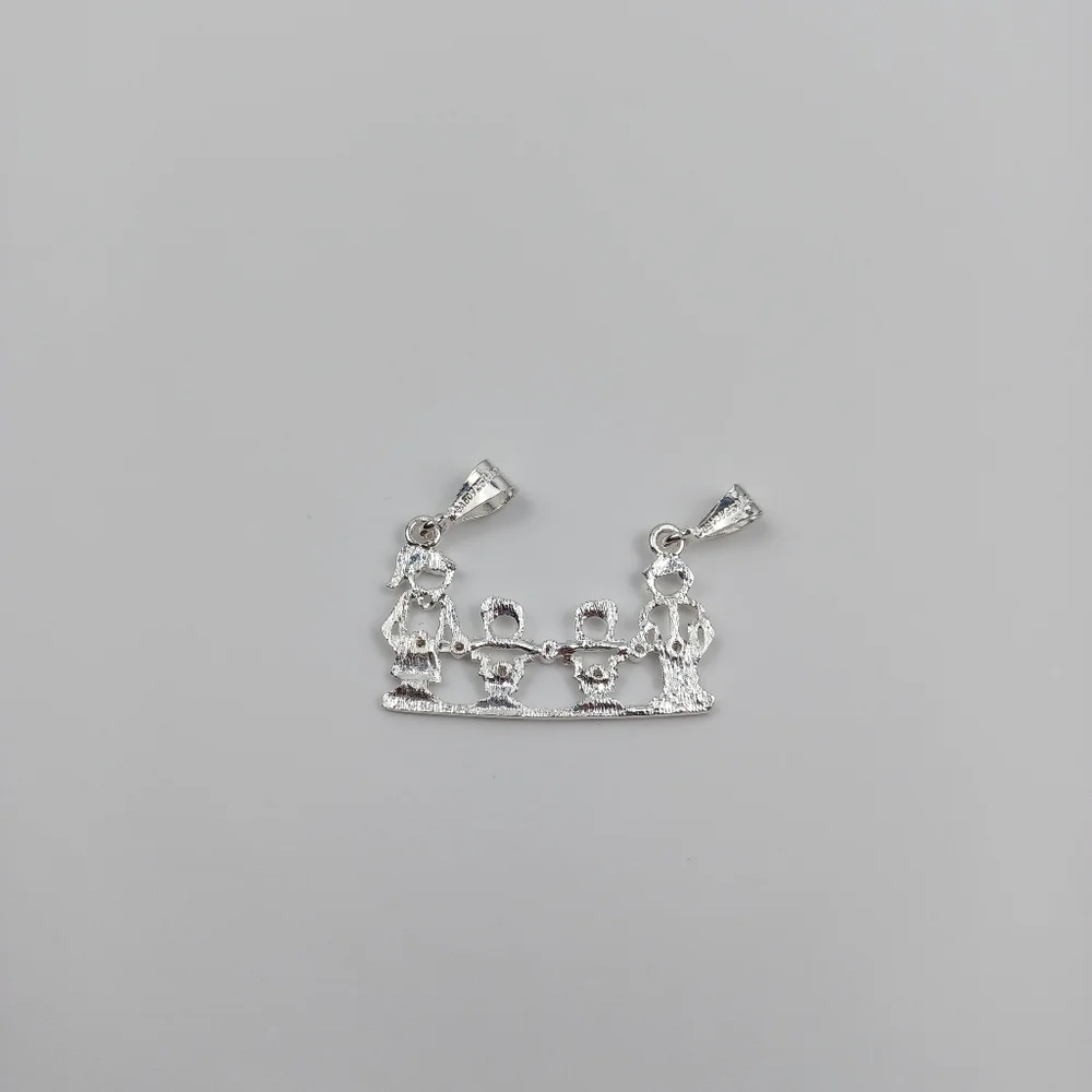 925 sterling silver Family pendant necklace Mom and Dad and‎ two boys
